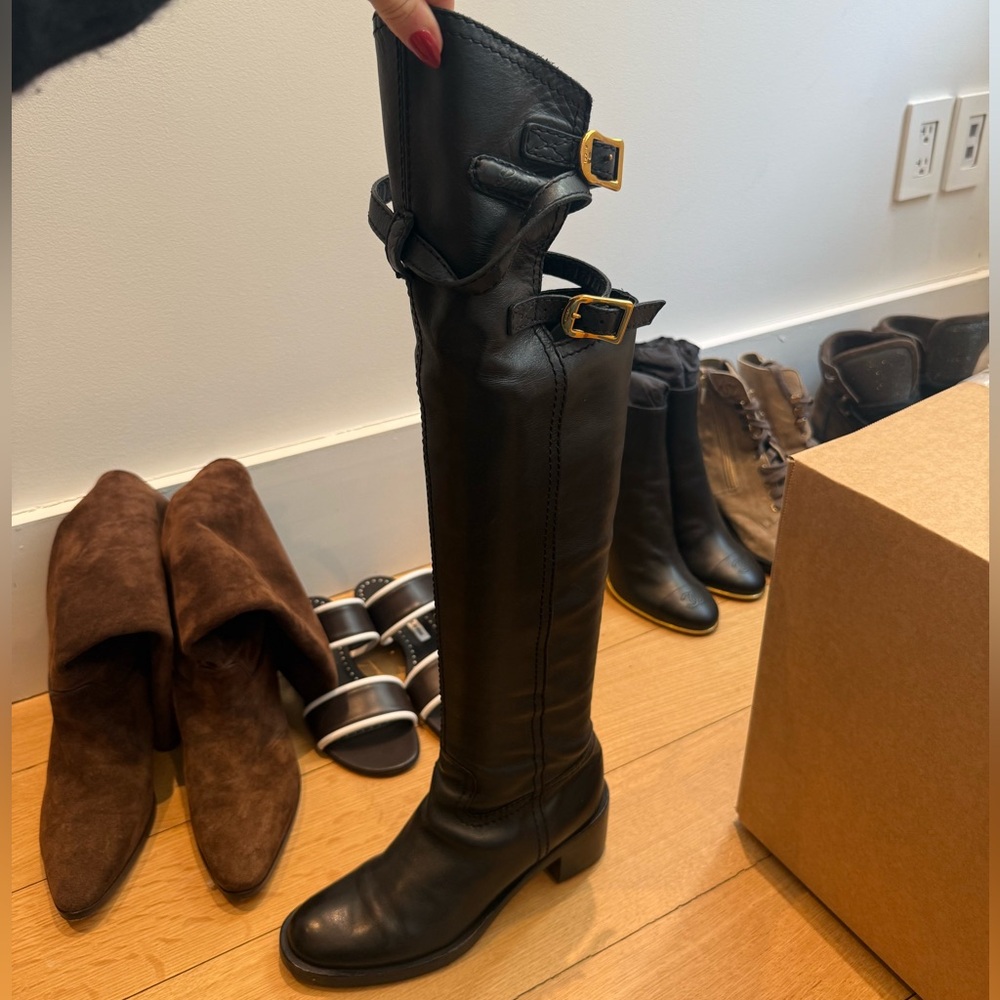 Gucci black Leather riding Boots
